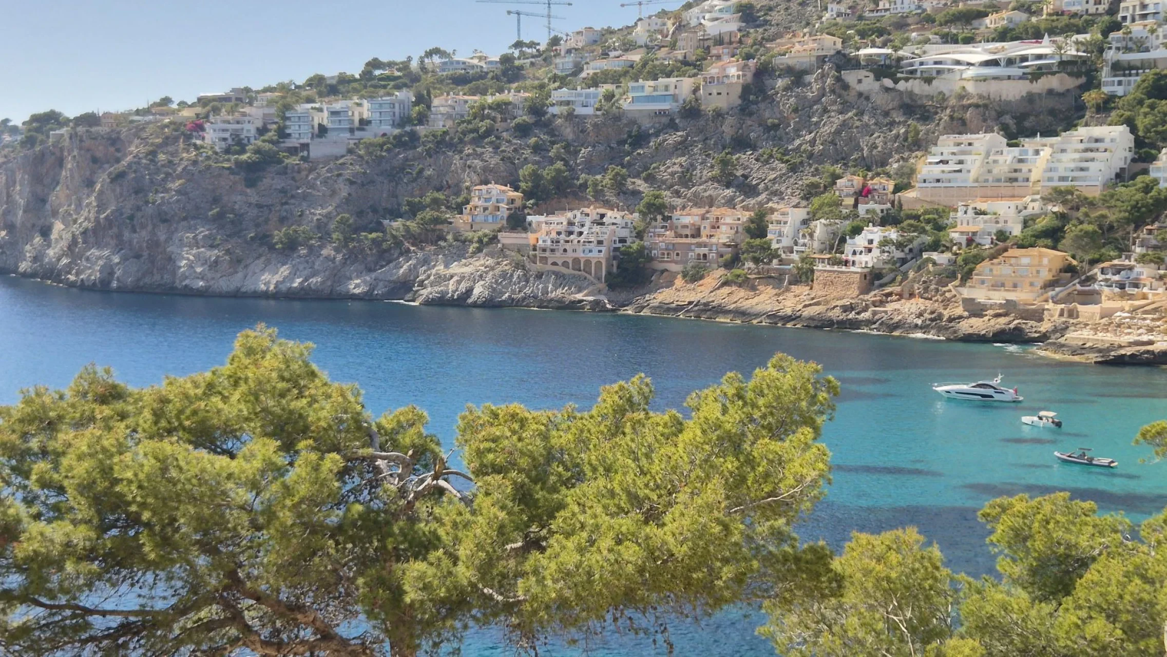 Maa / krunt · Cala Llamp