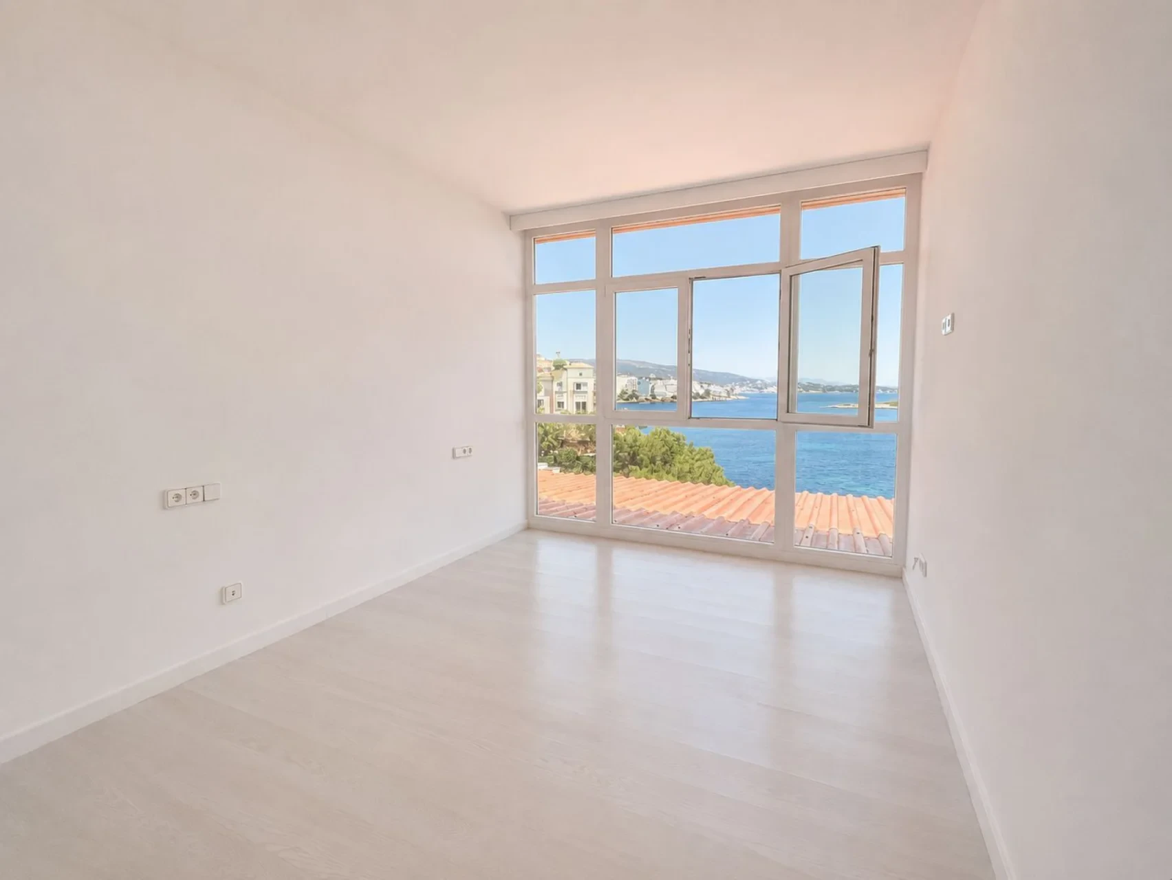 Korter · Cala Vinyes